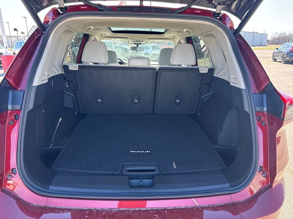 2026 Nissan Rogue Dark Armor™