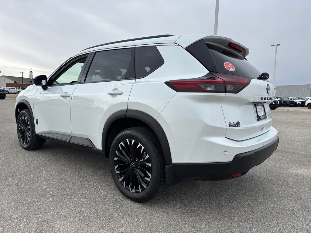 2026 Nissan Rogue Dark Armor™