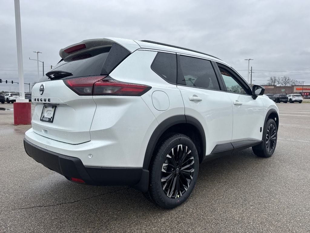 2026 Nissan Rogue Dark Armor™