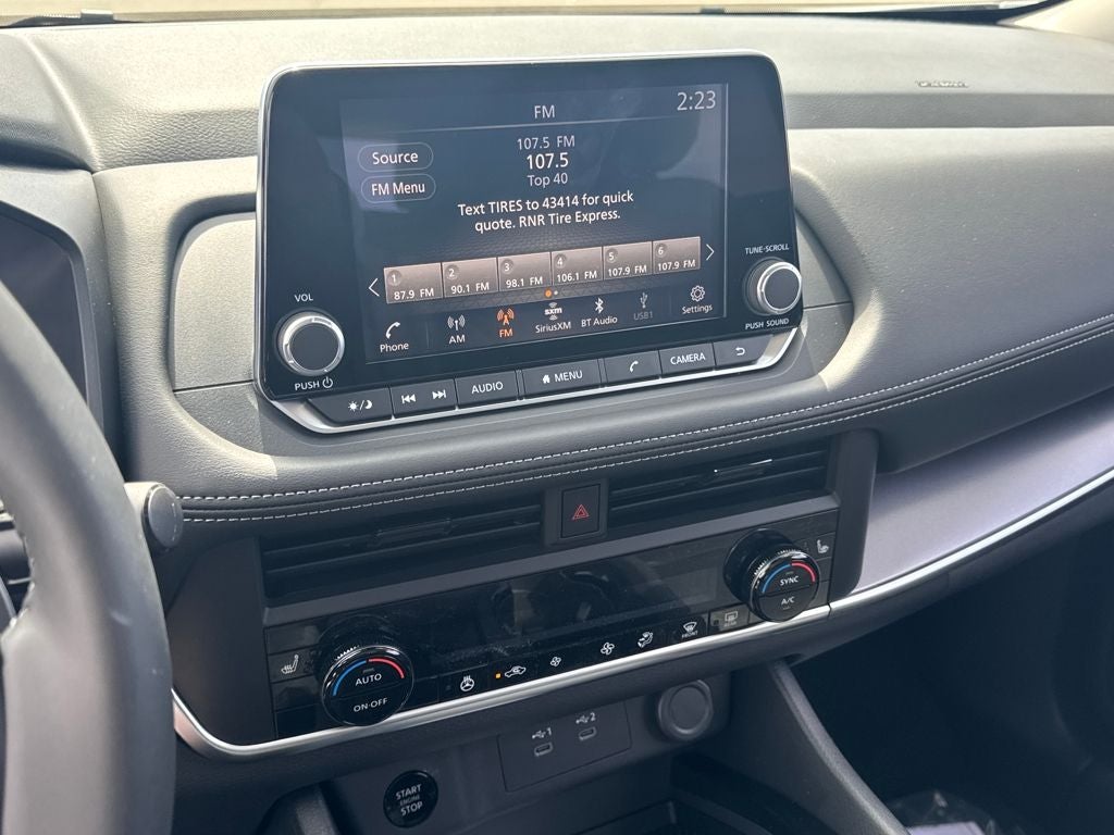 2026 Nissan Rogue Dark Armor