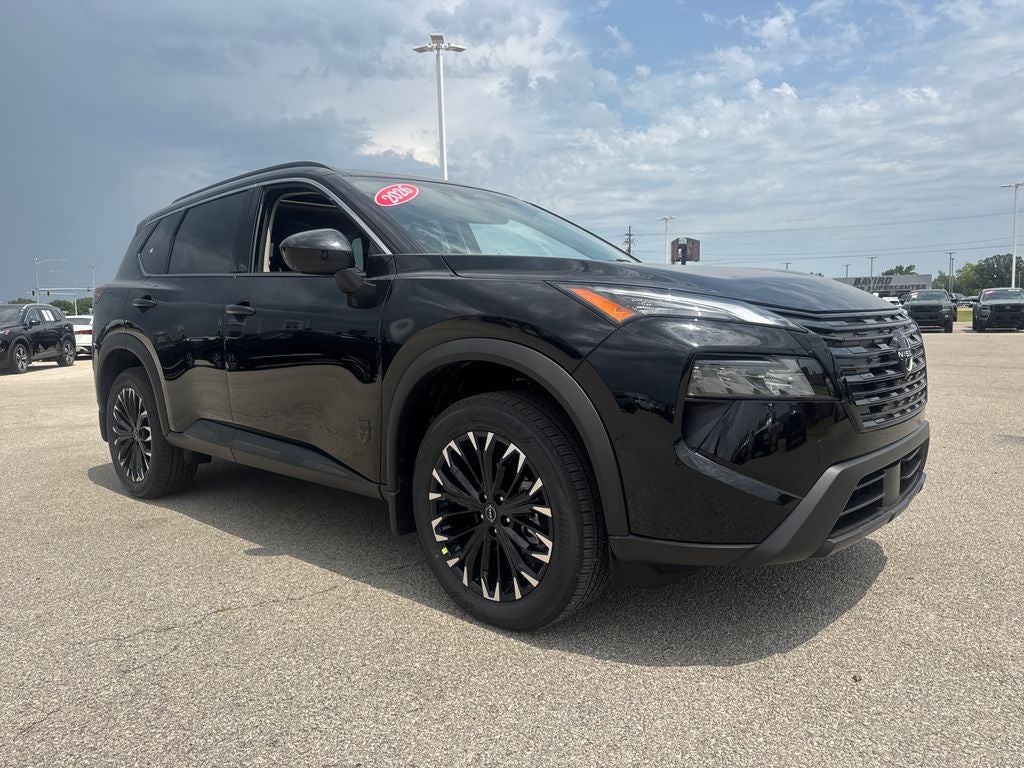 2026 Nissan Rogue Dark Armor™