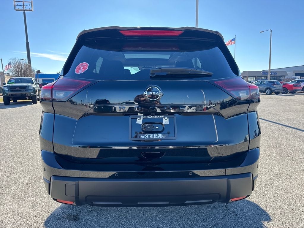 2026 Nissan Rogue Dark Armor™