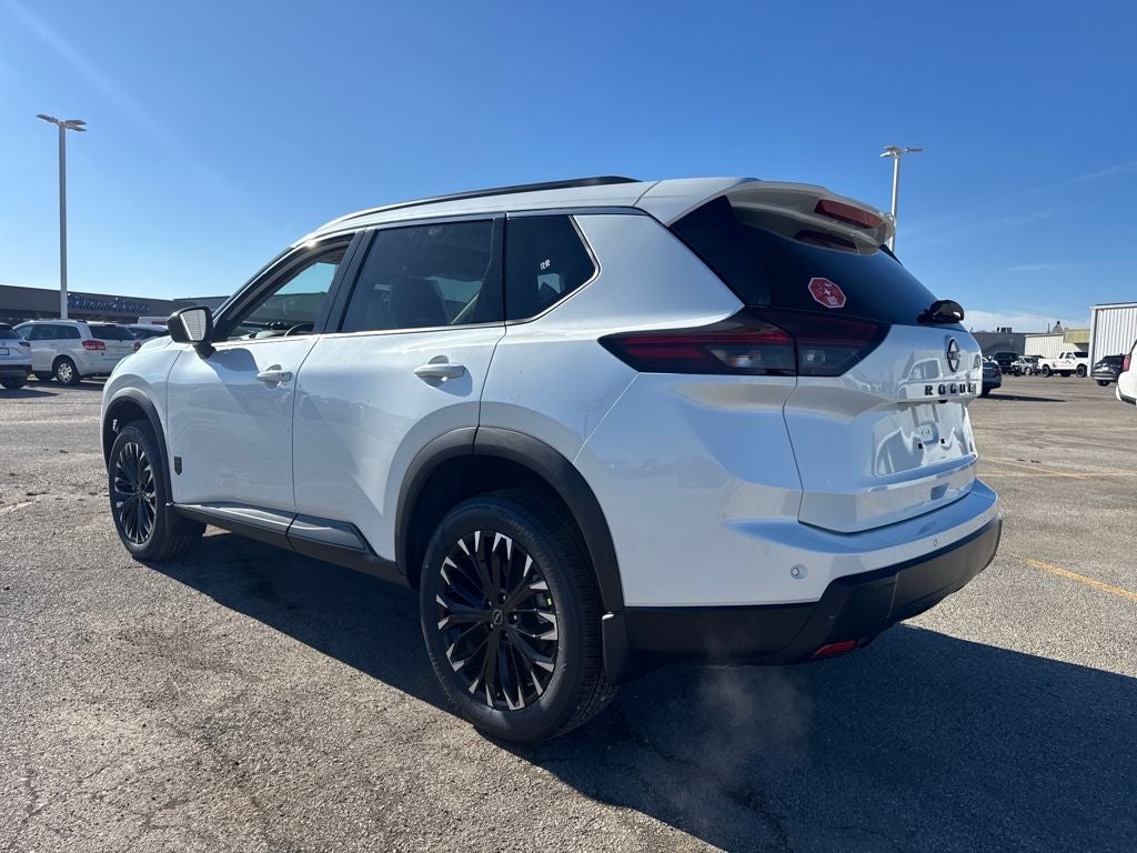 2026 Nissan Rogue Dark Armor™