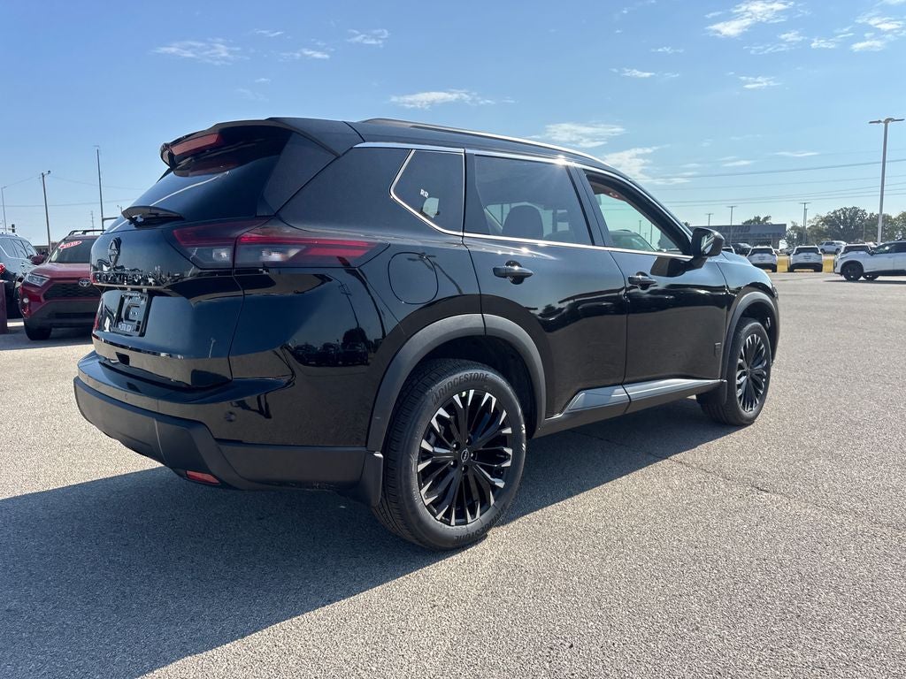 2026 Nissan Rogue Dark Armor™