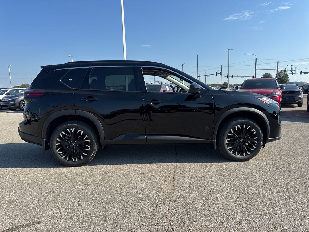2026 Nissan Rogue Dark Armor™