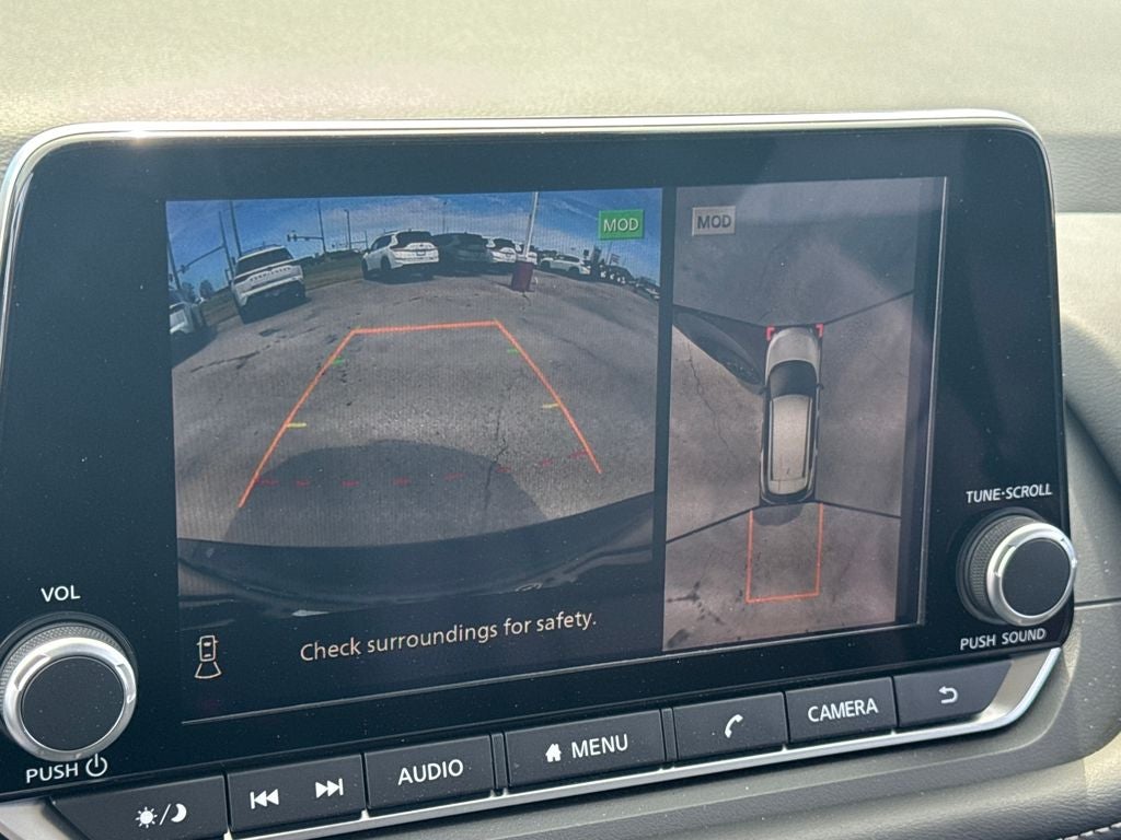 2026 Nissan Rogue Dark Armor