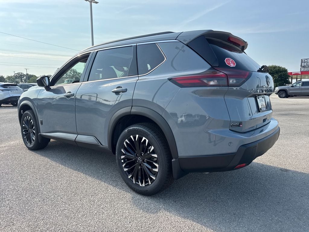 2026 Nissan Rogue Dark Armor™