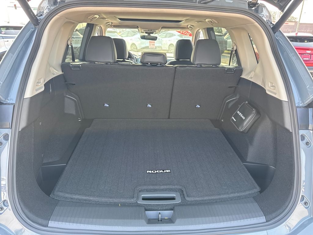 2026 Nissan Rogue Dark Armor™