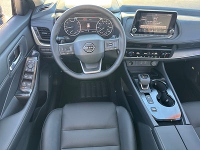 2026 Nissan Rogue Dark Armor™