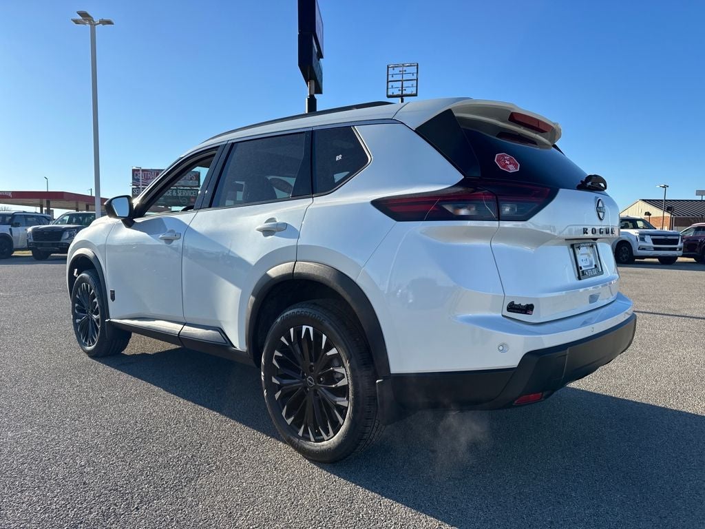 2026 Nissan Rogue Dark Armor™