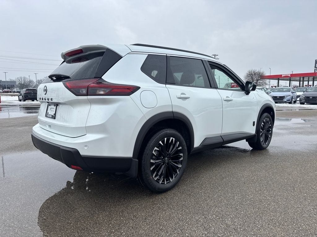 2026 Nissan Rogue Dark Armor™
