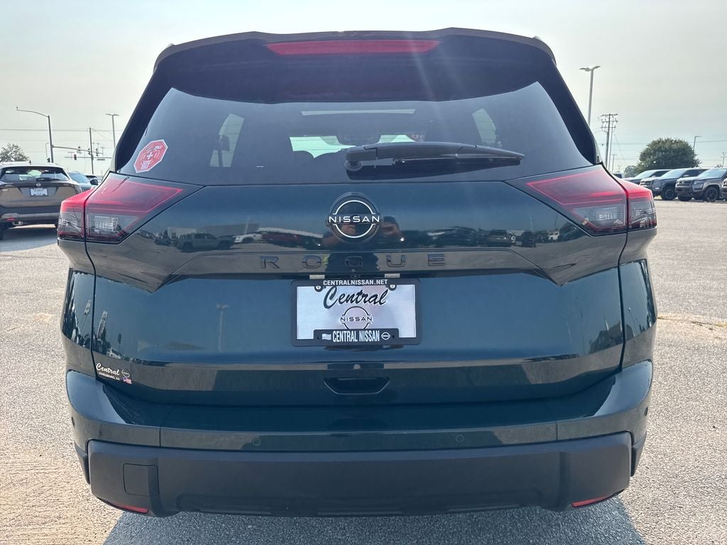 2026 Nissan Rogue Dark Armor™