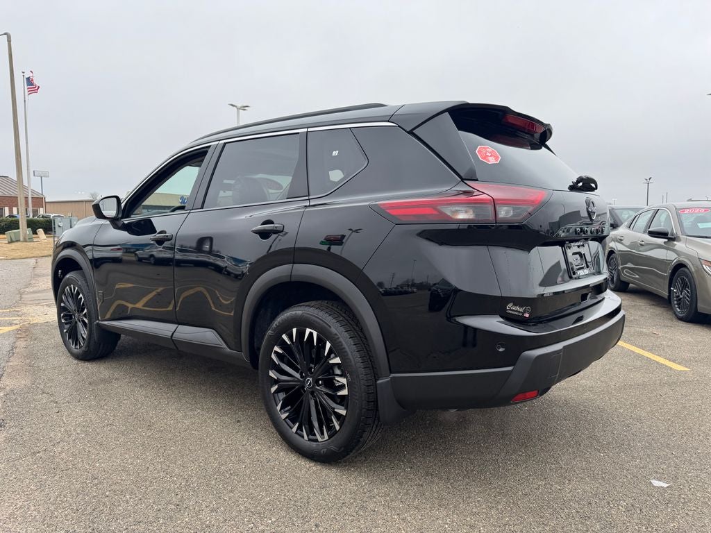 2026 Nissan Rogue Dark Armor™