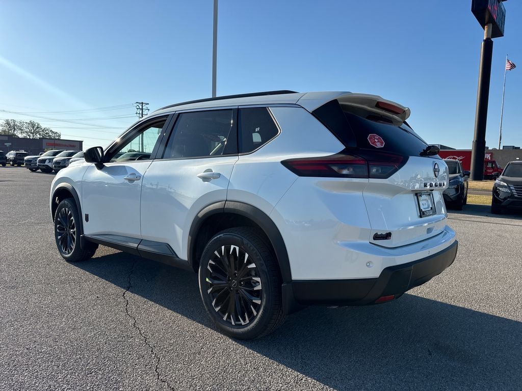2026 Nissan Rogue Dark Armor™