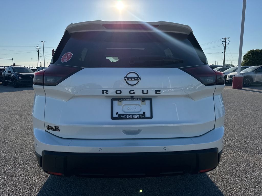 2026 Nissan Rogue Dark Armor™