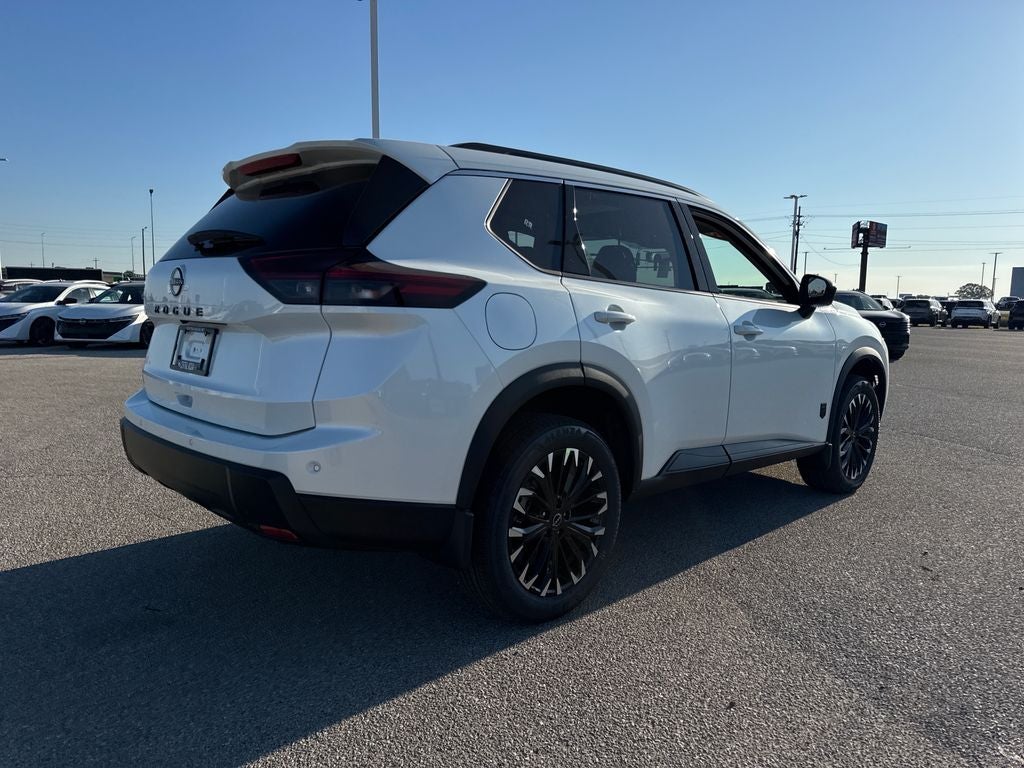 2026 Nissan Rogue Dark Armor™