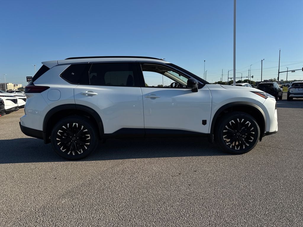 2026 Nissan Rogue Dark Armor™
