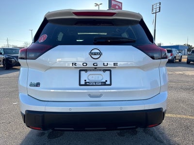 2026 Nissan Rogue Dark Armor™