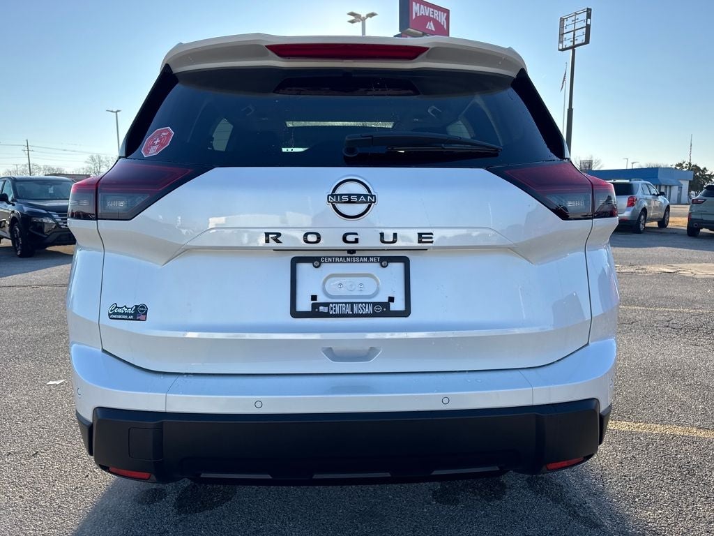 2026 Nissan Rogue Dark Armor™