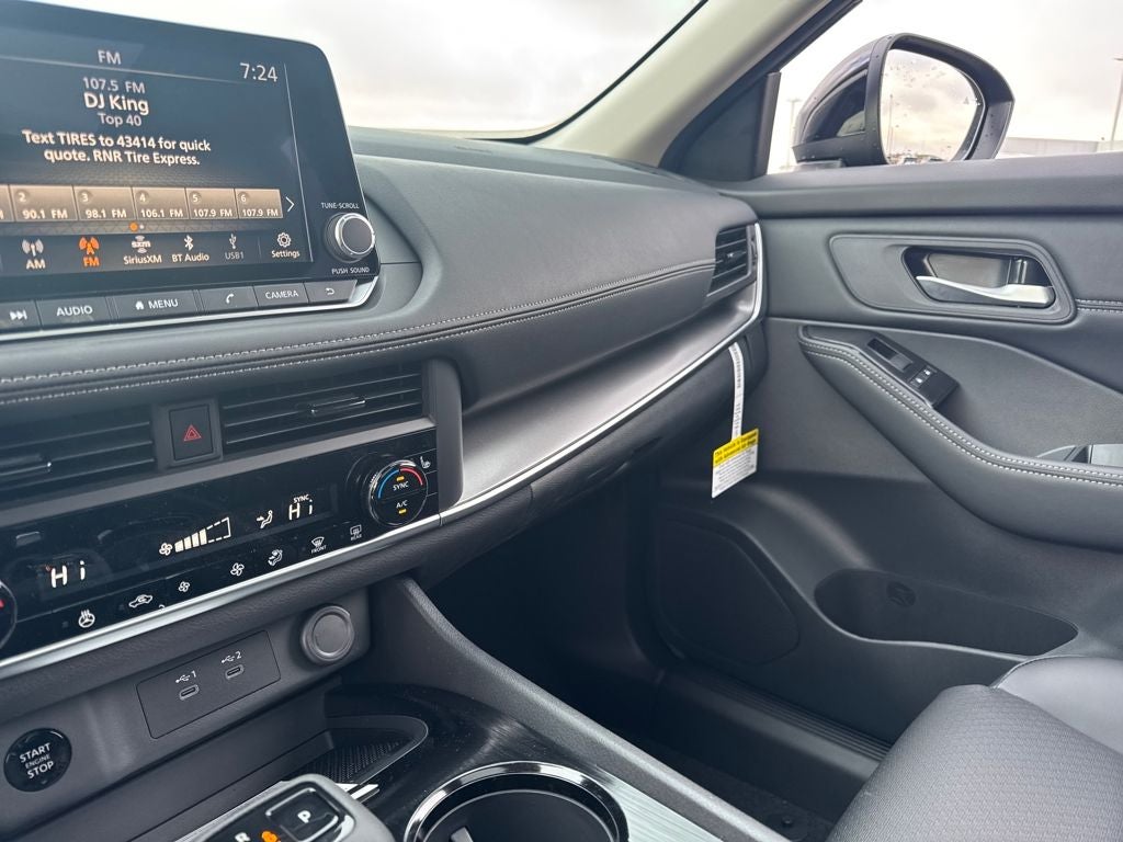 2026 Nissan Rogue Dark Armor™