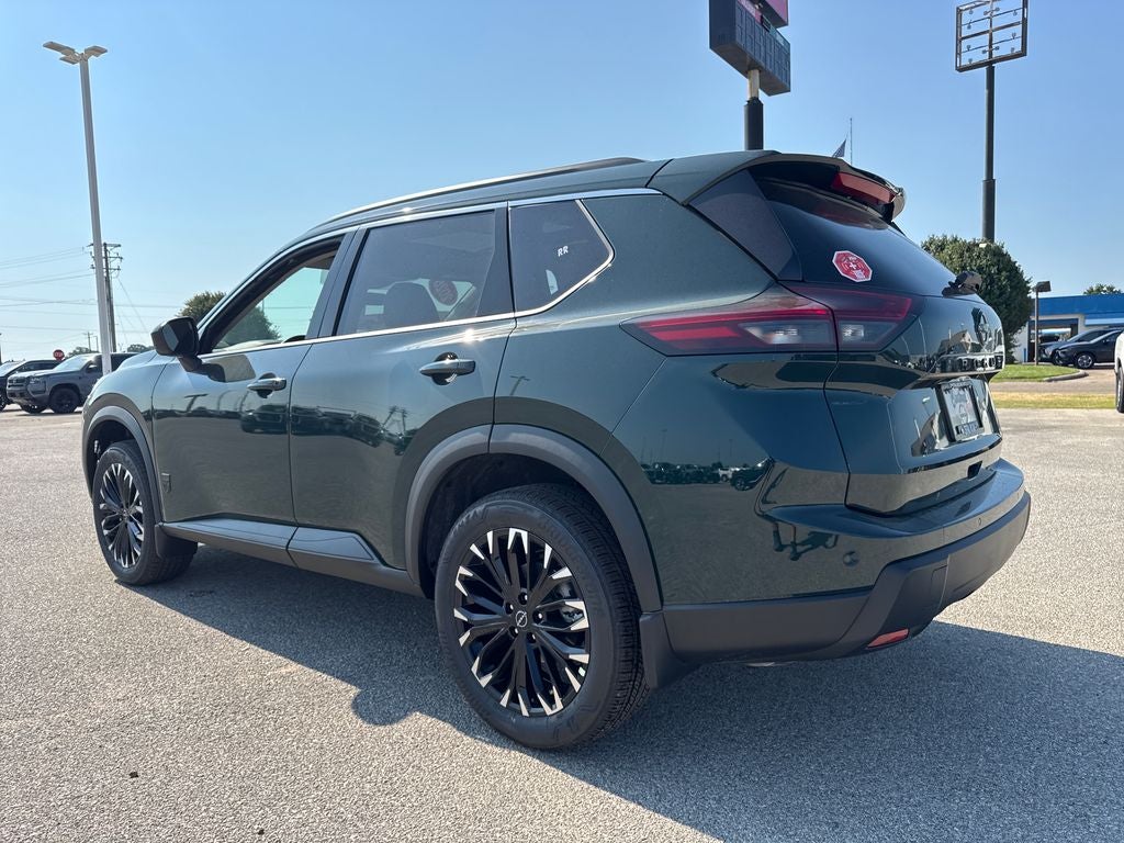 2026 Nissan Rogue Dark Armor™