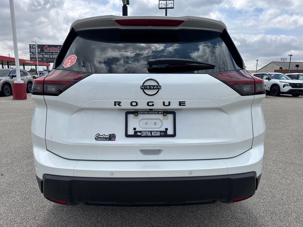 2026 Nissan Rogue Dark Armor™