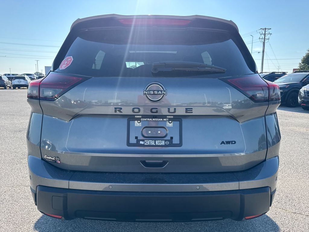 2026 Nissan Rogue Dark Armor™