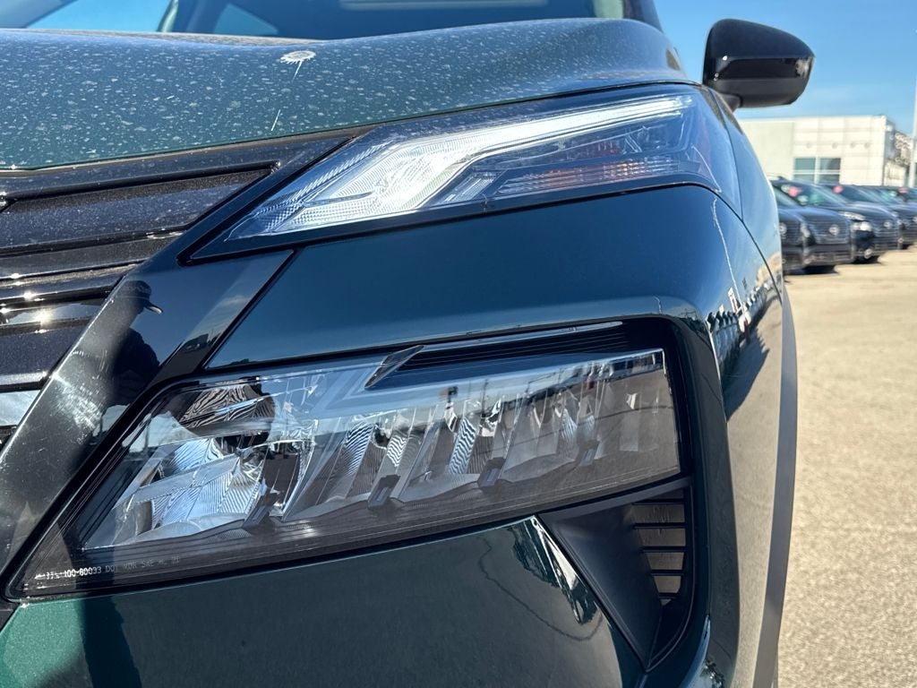 2026 Nissan Rogue Dark Armor™