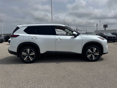 2024 Nissan Rogue SL