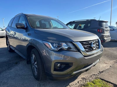 2020 Nissan Pathfinder SL