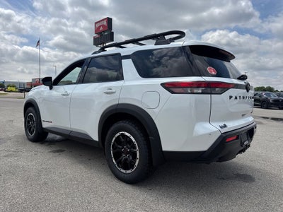 2026 Nissan Pathfinder Rock Creek®