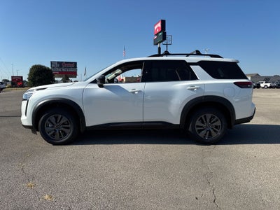 2026 Nissan Pathfinder SV