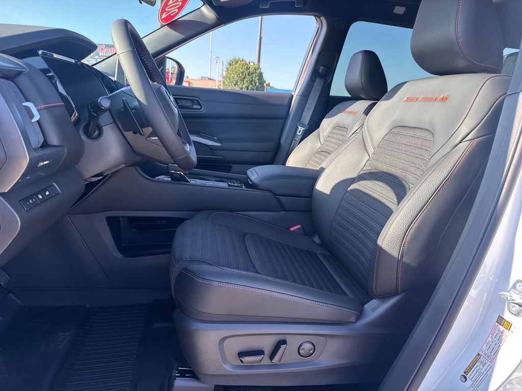 2026 Nissan Pathfinder Rock Creek®