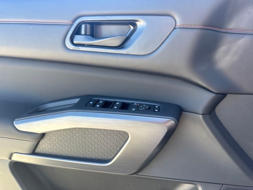 2026 Nissan Pathfinder Rock Creek®