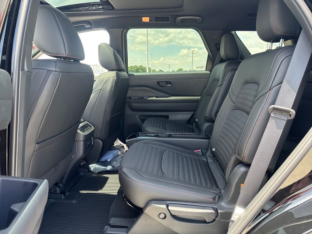2026 Nissan Pathfinder Rock Creek®