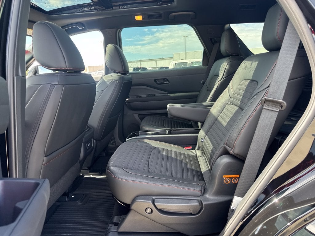 2026 Nissan Pathfinder Rock Creek®