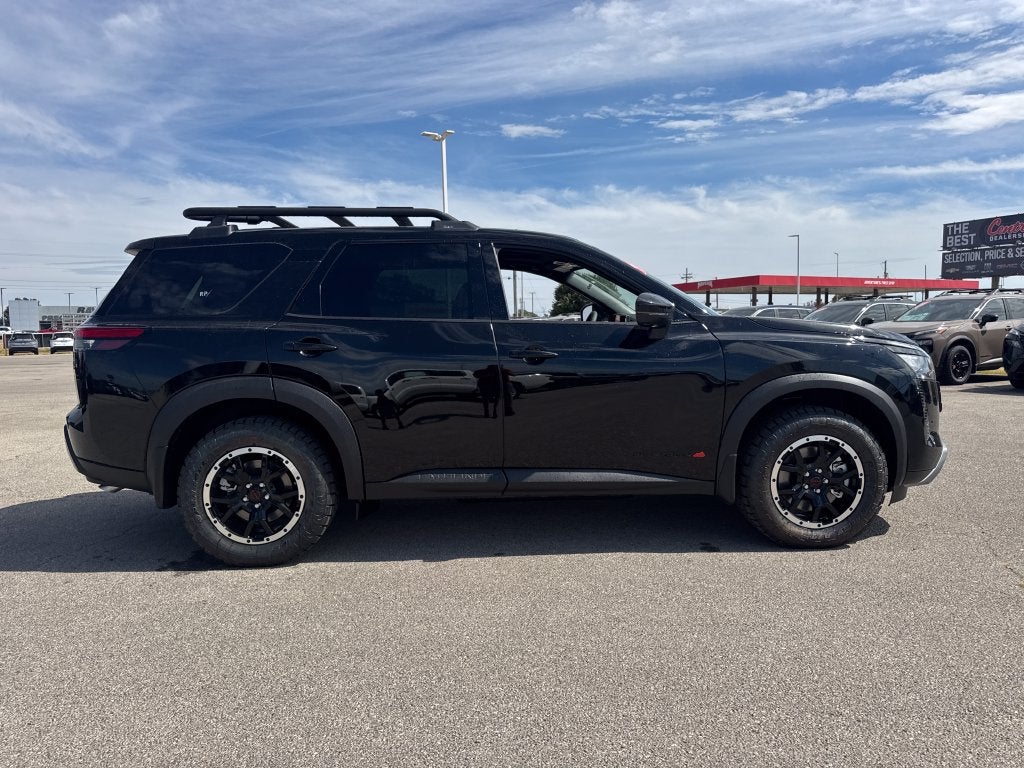 2026 Nissan Pathfinder Rock Creek®