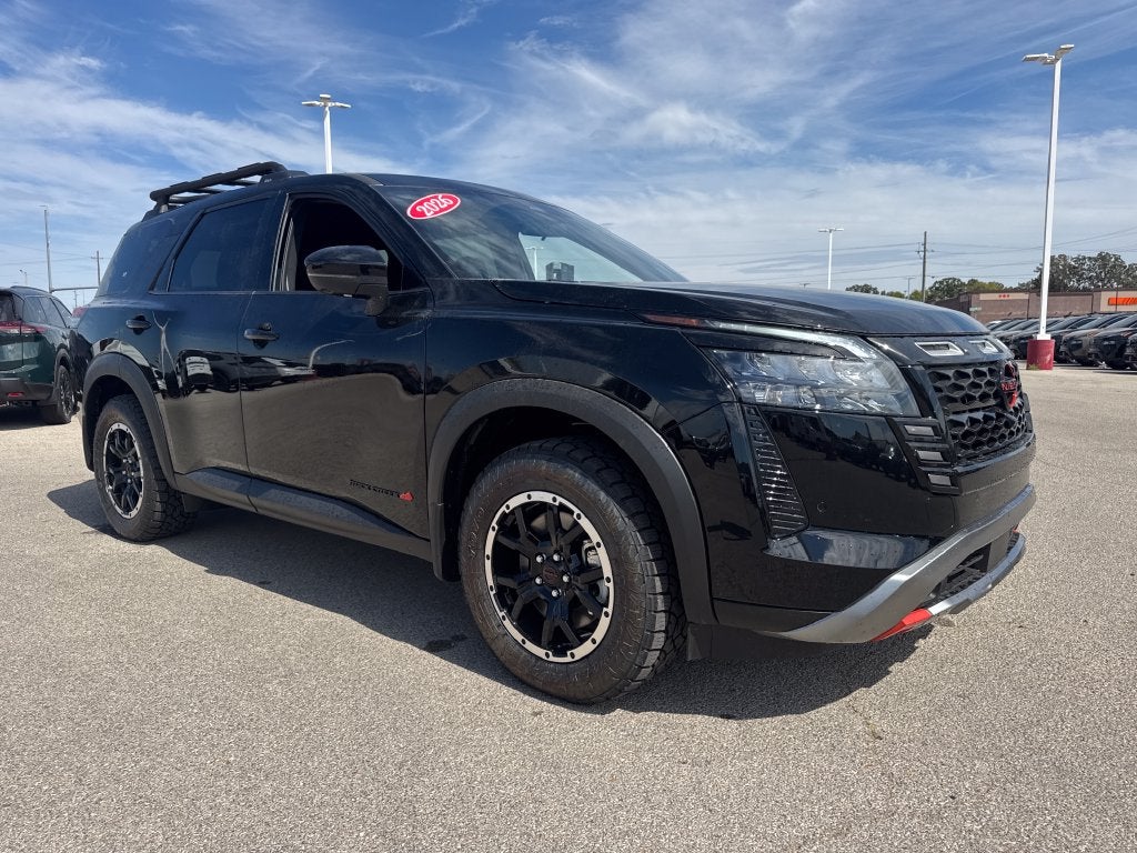 2026 Nissan Pathfinder Rock Creek®