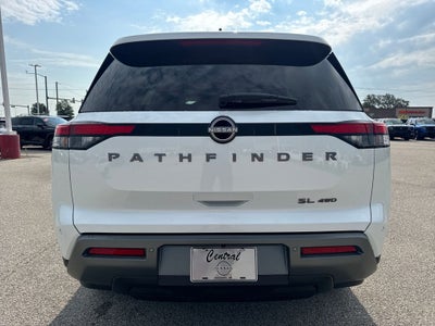2026 Nissan Pathfinder SL