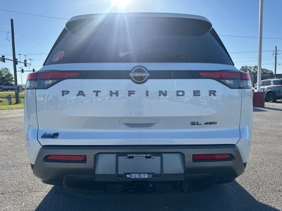 2026 Nissan Pathfinder SL