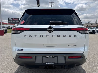 2026 Nissan Pathfinder SL