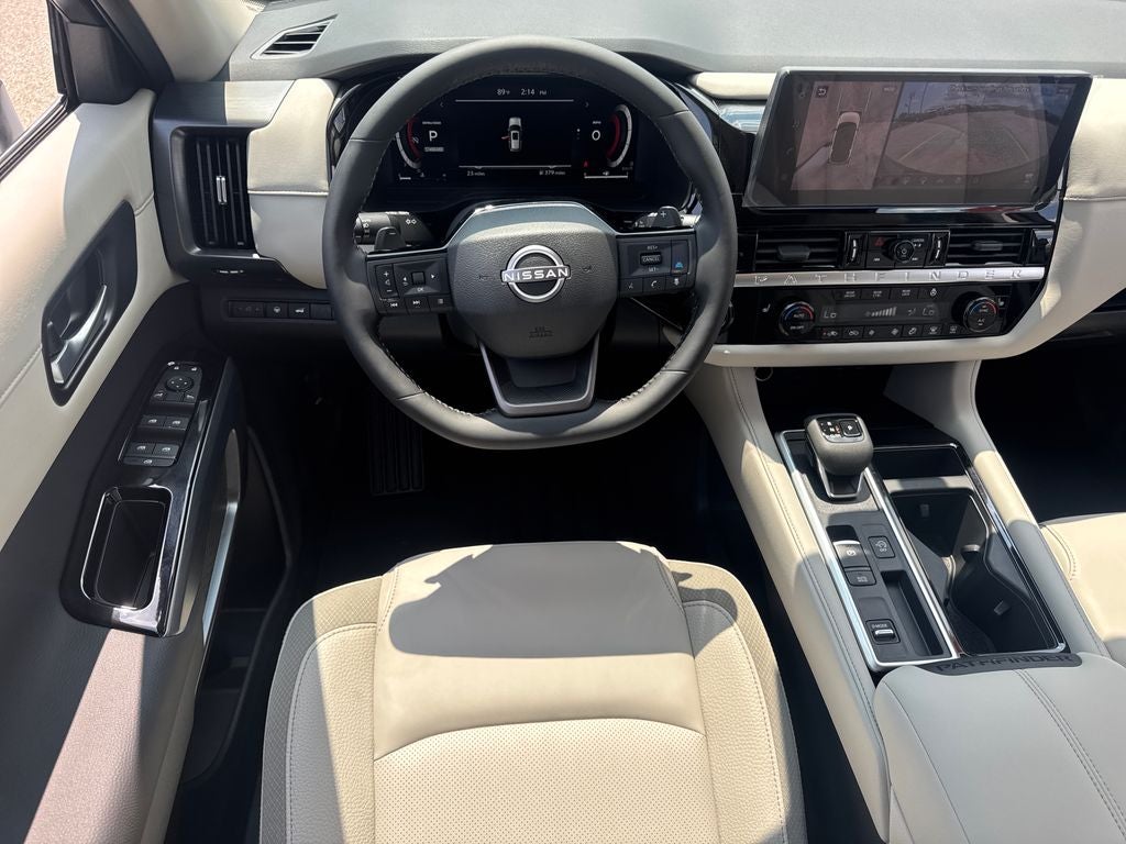 2026 Nissan Pathfinder SL