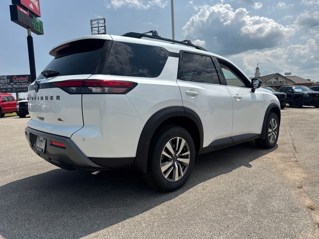 2026 Nissan Pathfinder SL