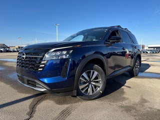 2026 Nissan Pathfinder SL