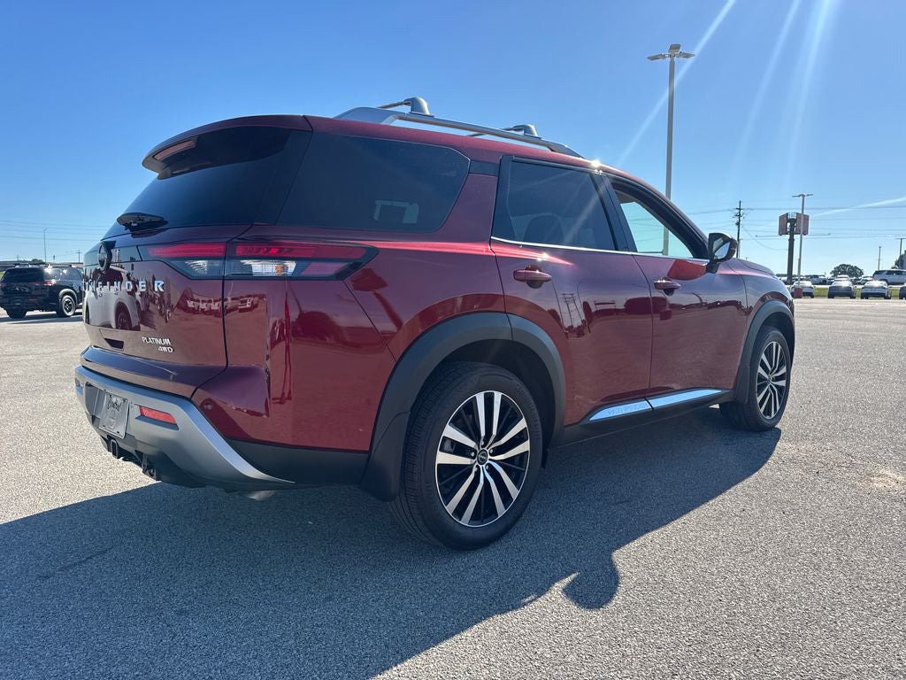 2025 Nissan Pathfinder Platinum
