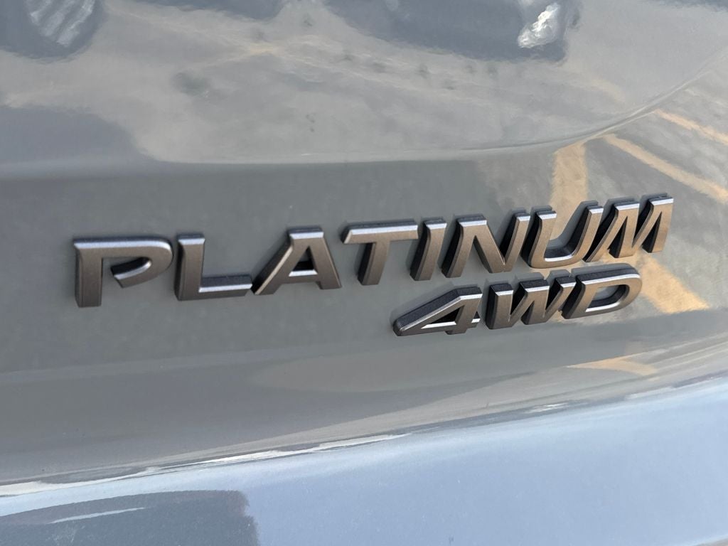 2026 Nissan Pathfinder Platinum