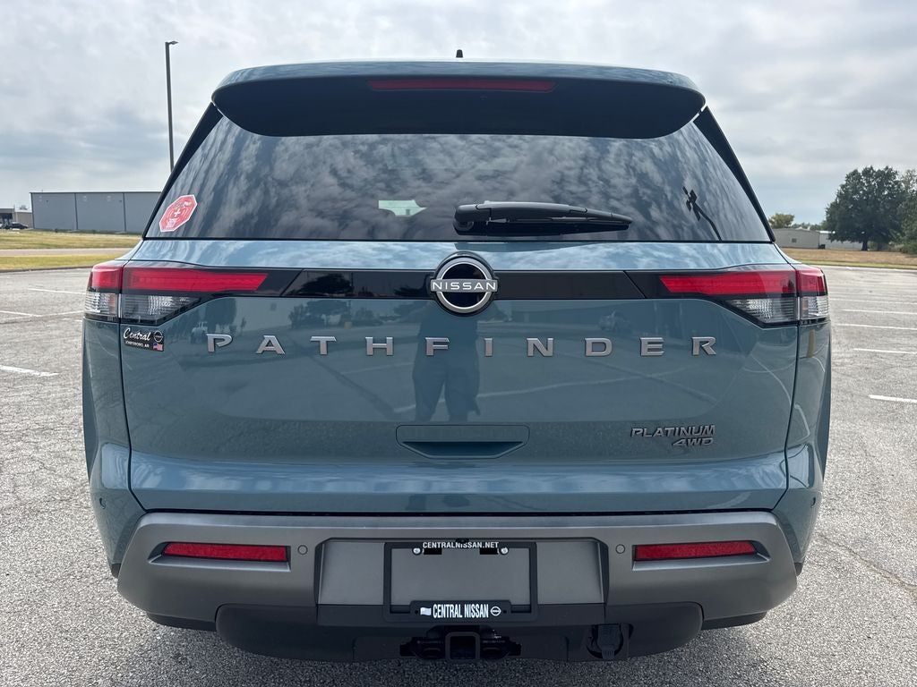 2026 Nissan Pathfinder Platinum