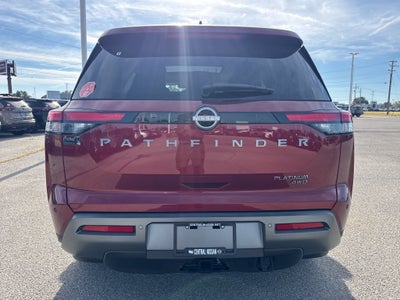 2026 Nissan Pathfinder Platinum