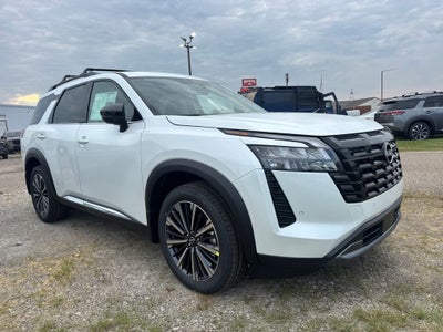 2026 Nissan Pathfinder Platinum