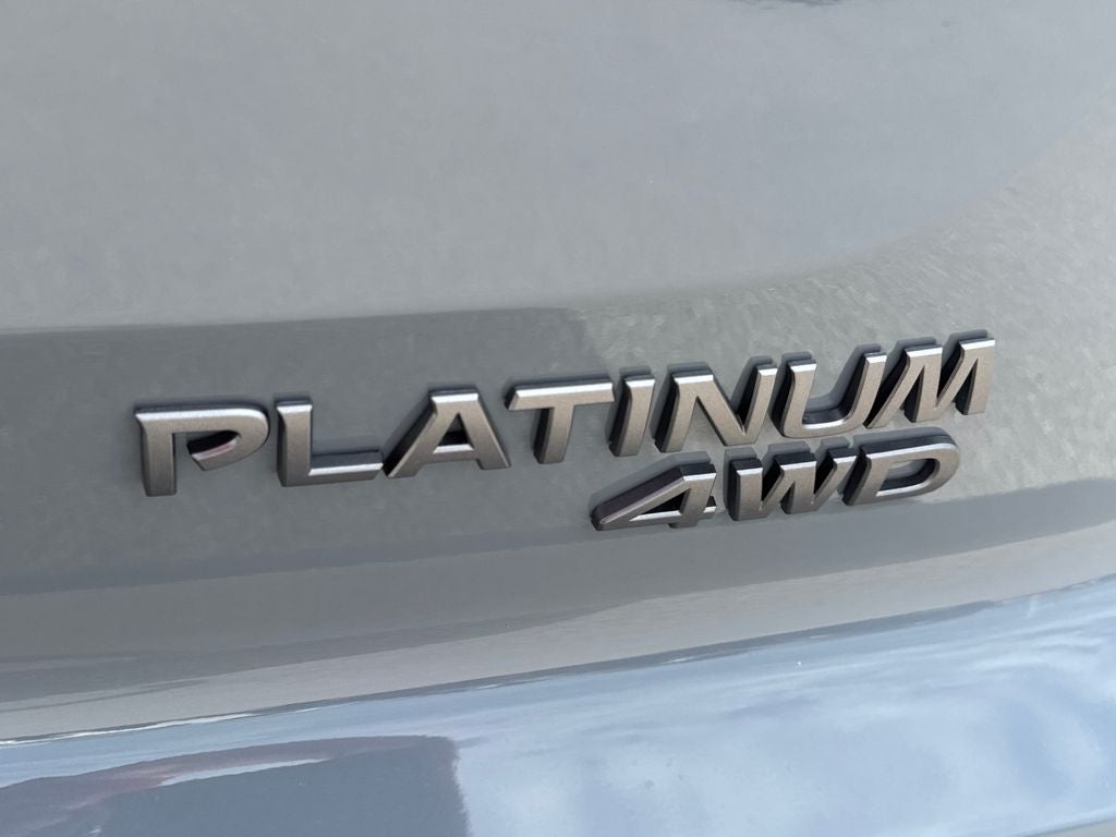2026 Nissan Pathfinder Platinum